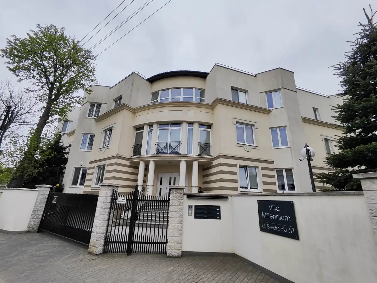 Mieszkania Warszawa — zdjęcie 1